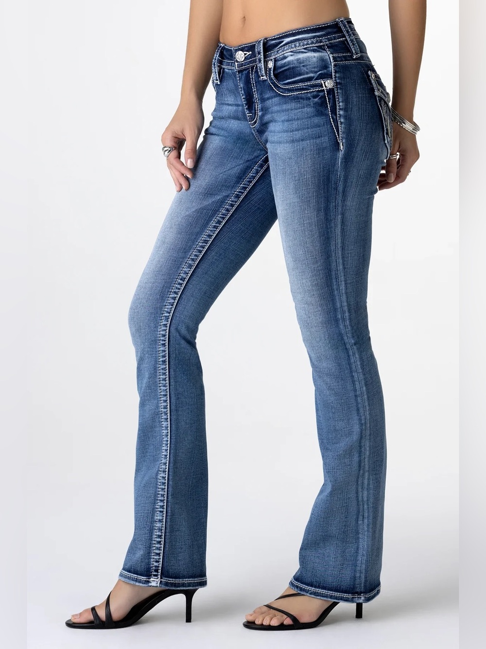 Women's Mid Wash Bootcut Jeans - Blue